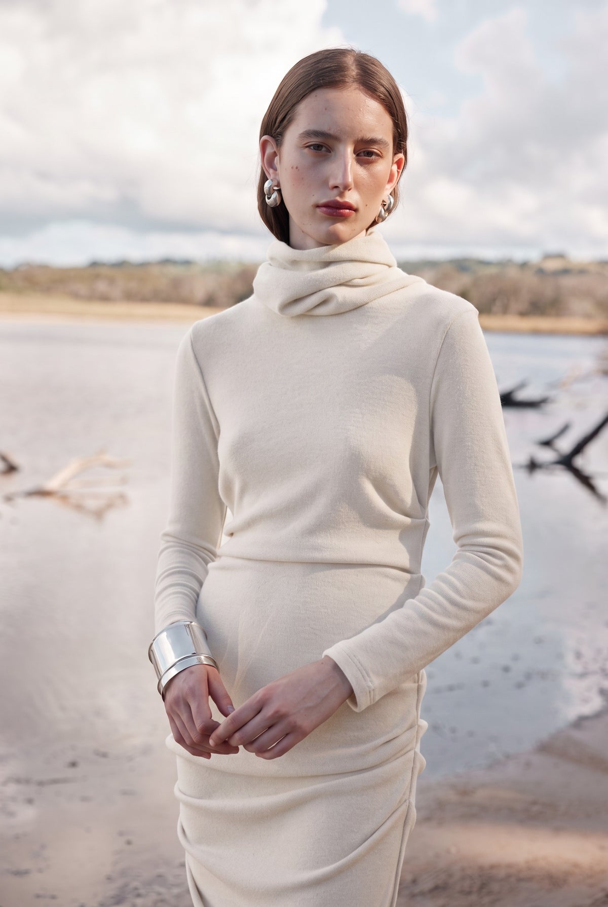 REMOVABLE SNOOD DRESS - IVORY