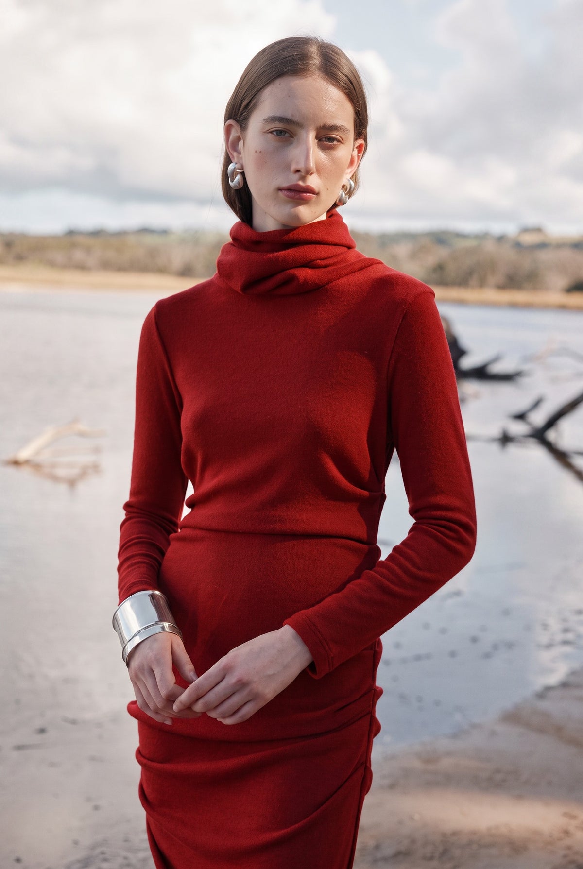 REMOVABLE SNOOD DRESS - RED